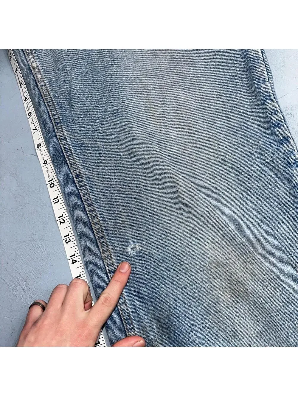 Levis 560 Vintage 90s Canada Red Tab Loose Fit Tapered Leg Blue Jeans 31x34